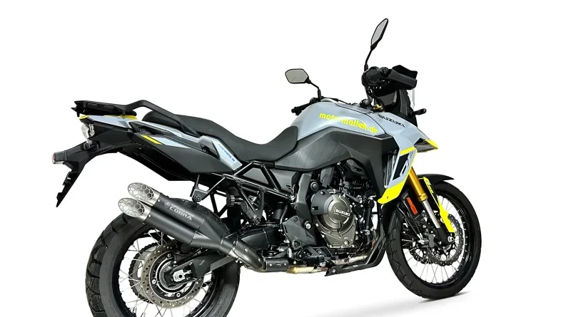 COBRA Ultraforce Slip-on an der Suzuki V-Strom 800