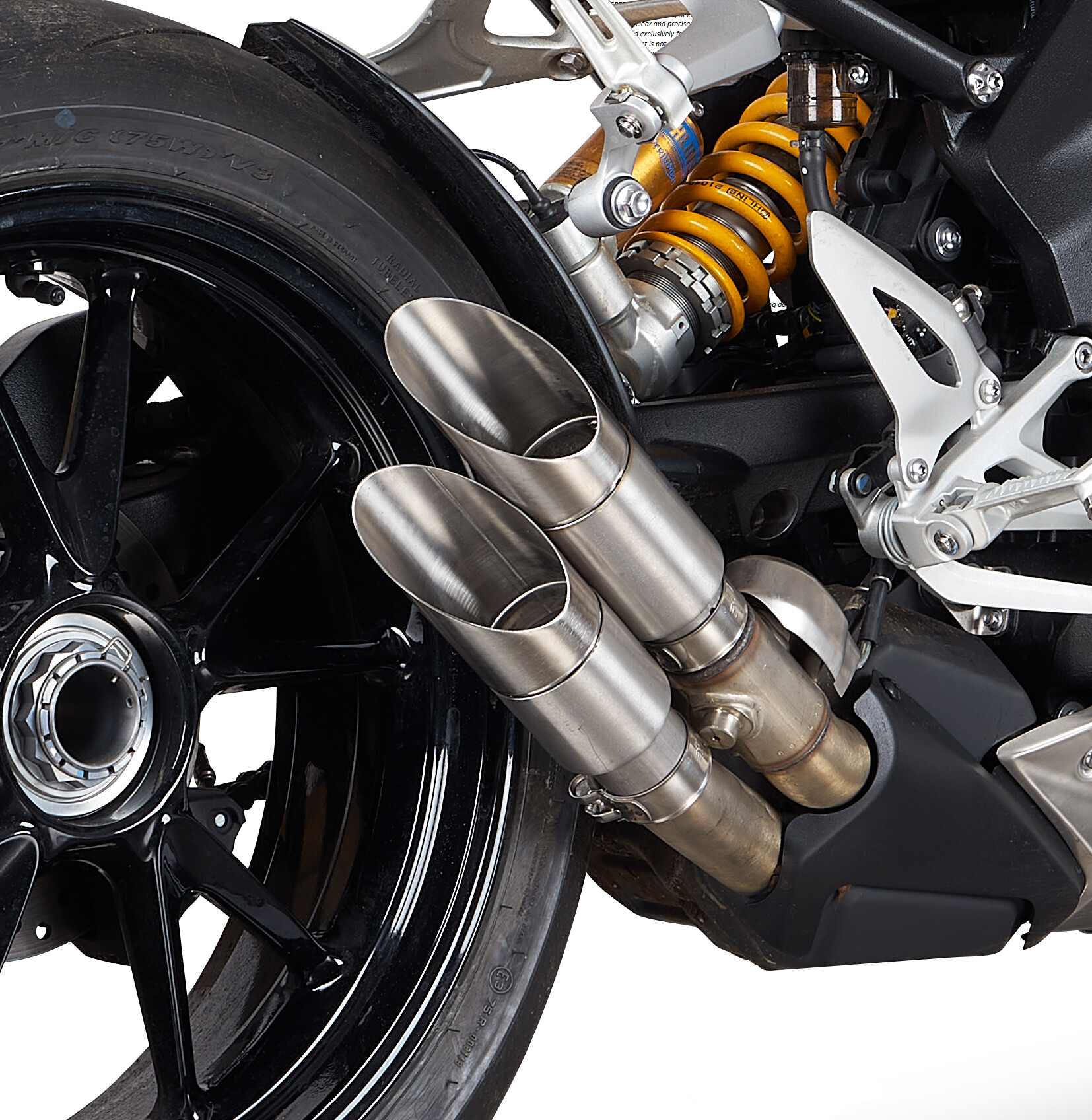 Exemple de montage MGP®-S2R (la photo montre une autre moto)